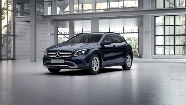 MERCEDES-BENZ GLA 180 AHK+Kamera+LED+Sitzhzg.+Elekr.Heckklappe