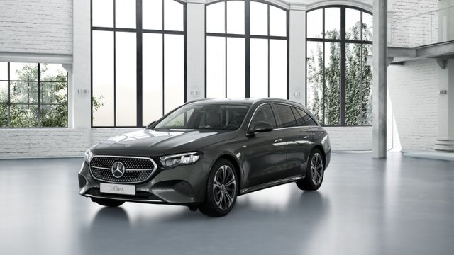 MERCEDES-BENZ E 300 e T-Mod Distro+AHK+Kamera+Carplay+Ambiente